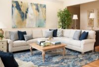 How to decorate living room with throw pillows